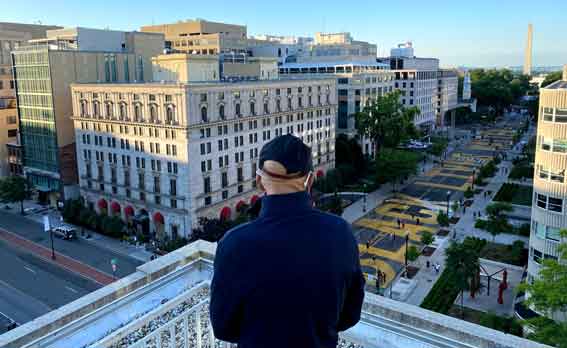 D.C. mayor will paint over BLM Plaza after GOP threatens funding

	