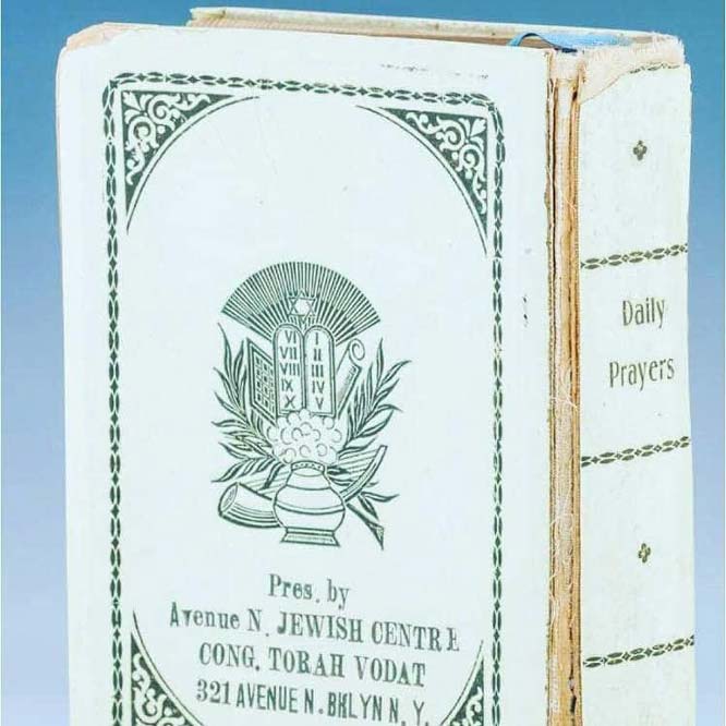 Jewish prayer book annotated by Marilyn Monroe, who converted in 1956, could fetch thousands in auction