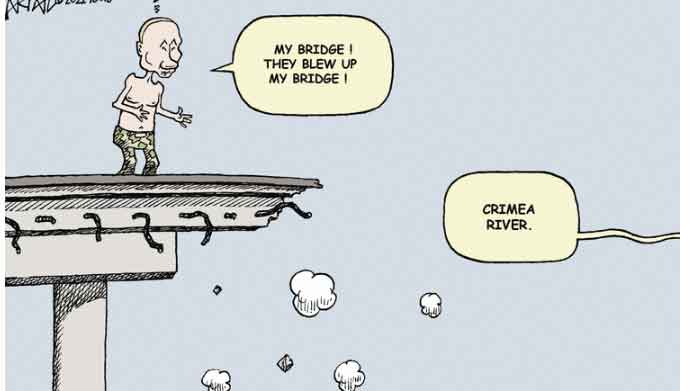 With new weapons slow to arrive from NATO allies, Ukraine surprises Putin with sea drones