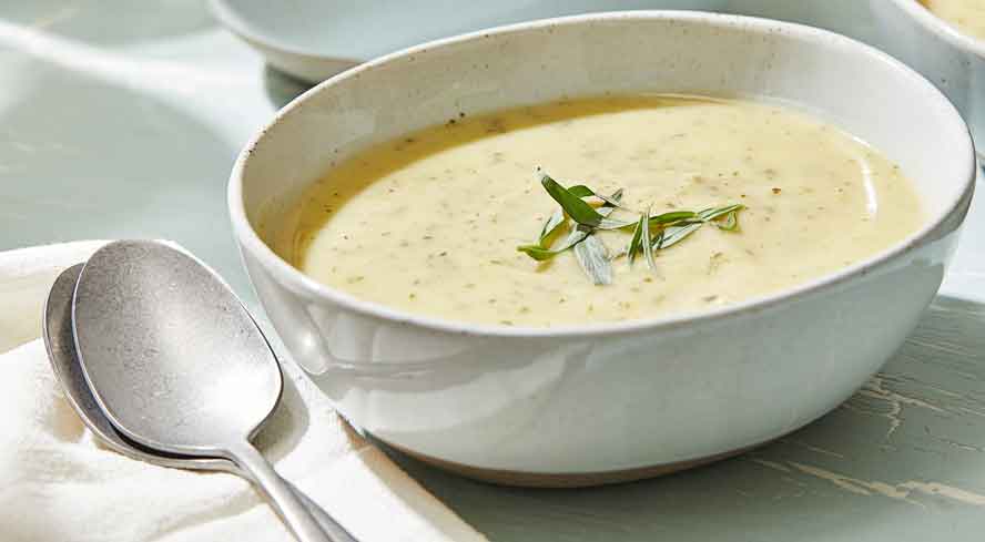 This chilled zucchini soup is filling AND creamy thanks to its secret ingredient
	