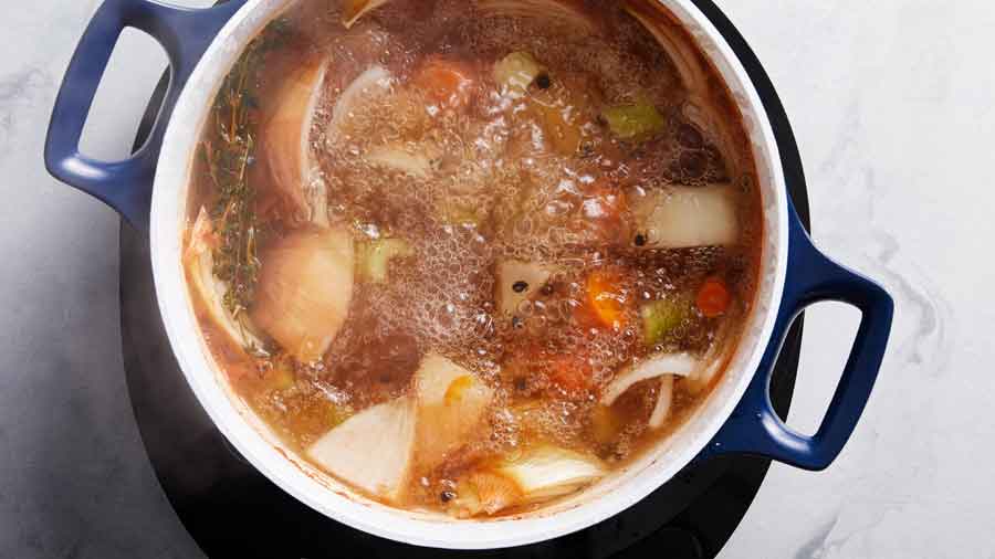 Homemade broth is the key ingredient your bowl of soup deserves
	
	