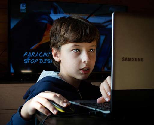 Teens are sexting with AI. Here's what parents should know