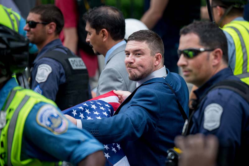  Jason Kessler's anti-Jewish screed, broadcast live, was interrupted by his dad: 'Hey, get out of my room'
	