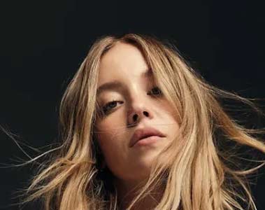 Trump weighed in on Sydney Sweeney ad, and American Eagle's stock soared
