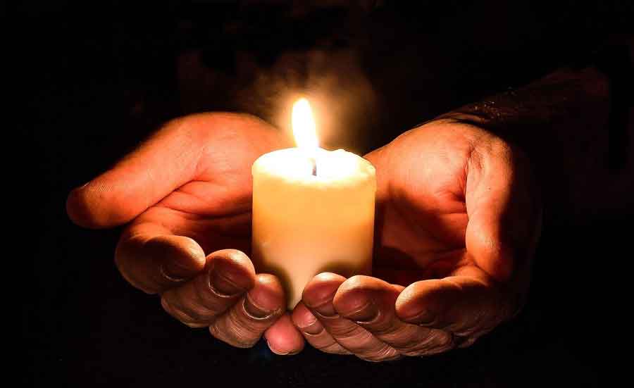 A Candle of the Lord Is the Soul of Man 