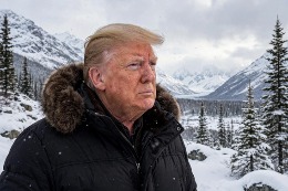 Prez goes the extra mile -- 3,400 of 'em! -- in hopes of saving a Senate seat

